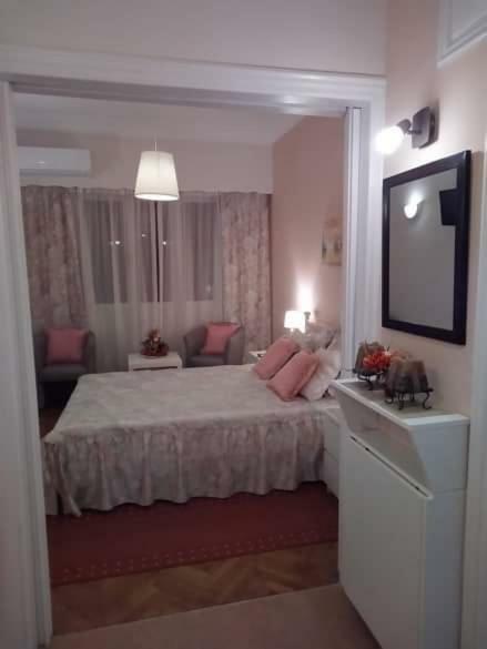 Sylvia' S Apartments Atenas Exterior foto